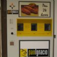 Imagen de Una empresa gallega instala máquinas expendedoras de pan en Valencia